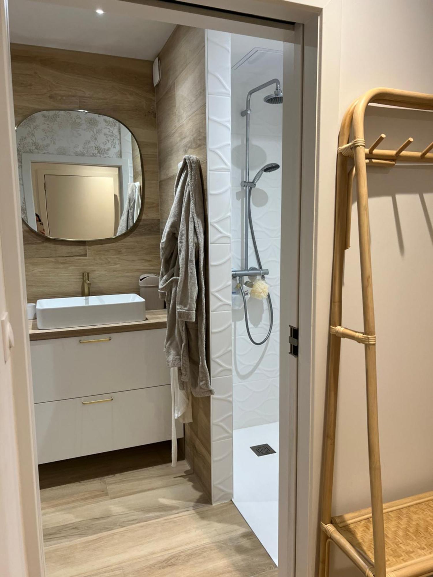 Accommodatie bij particulieren Petit Cocon Lillois:cheminee & Jardin *